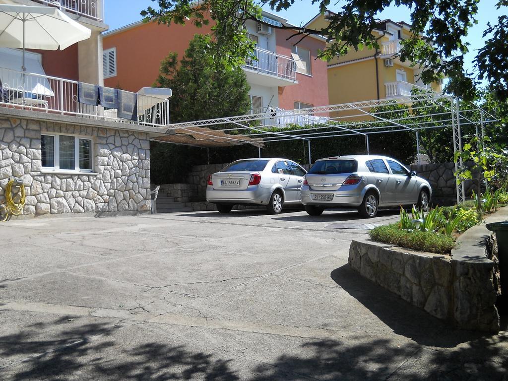 Apartments Anita 茨里克韦尼察 客房 照片